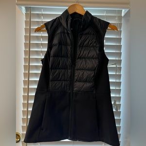 Lululemon vest, NWOT, size 6, fits true to size